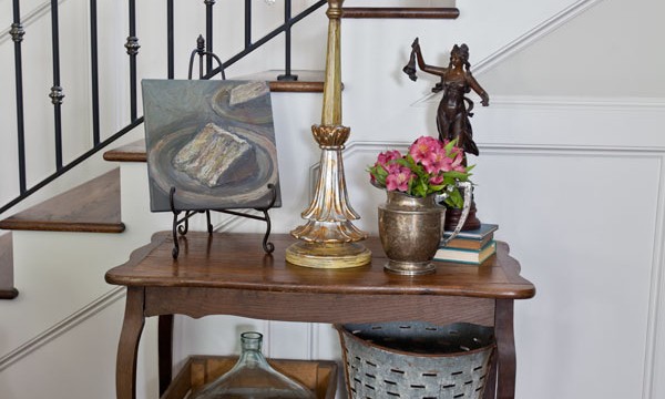 french-table