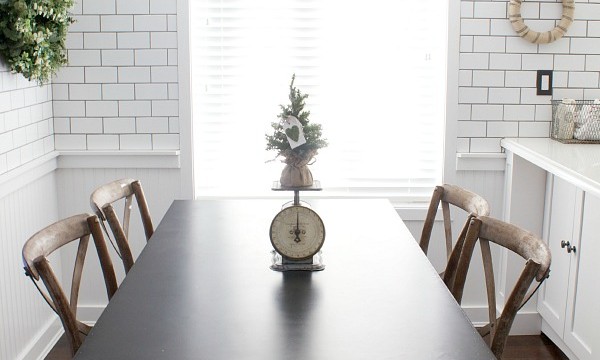 kitchen-eating-area-renovated