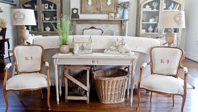 red-and-white-grain-sack-French-chairs