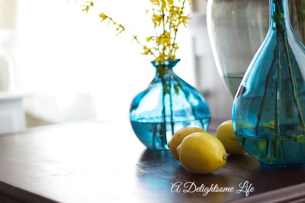 A-DELIGHTSOME-LIFE-FORSYTHIA-BLUE-VASES-DEMIJOHN-7